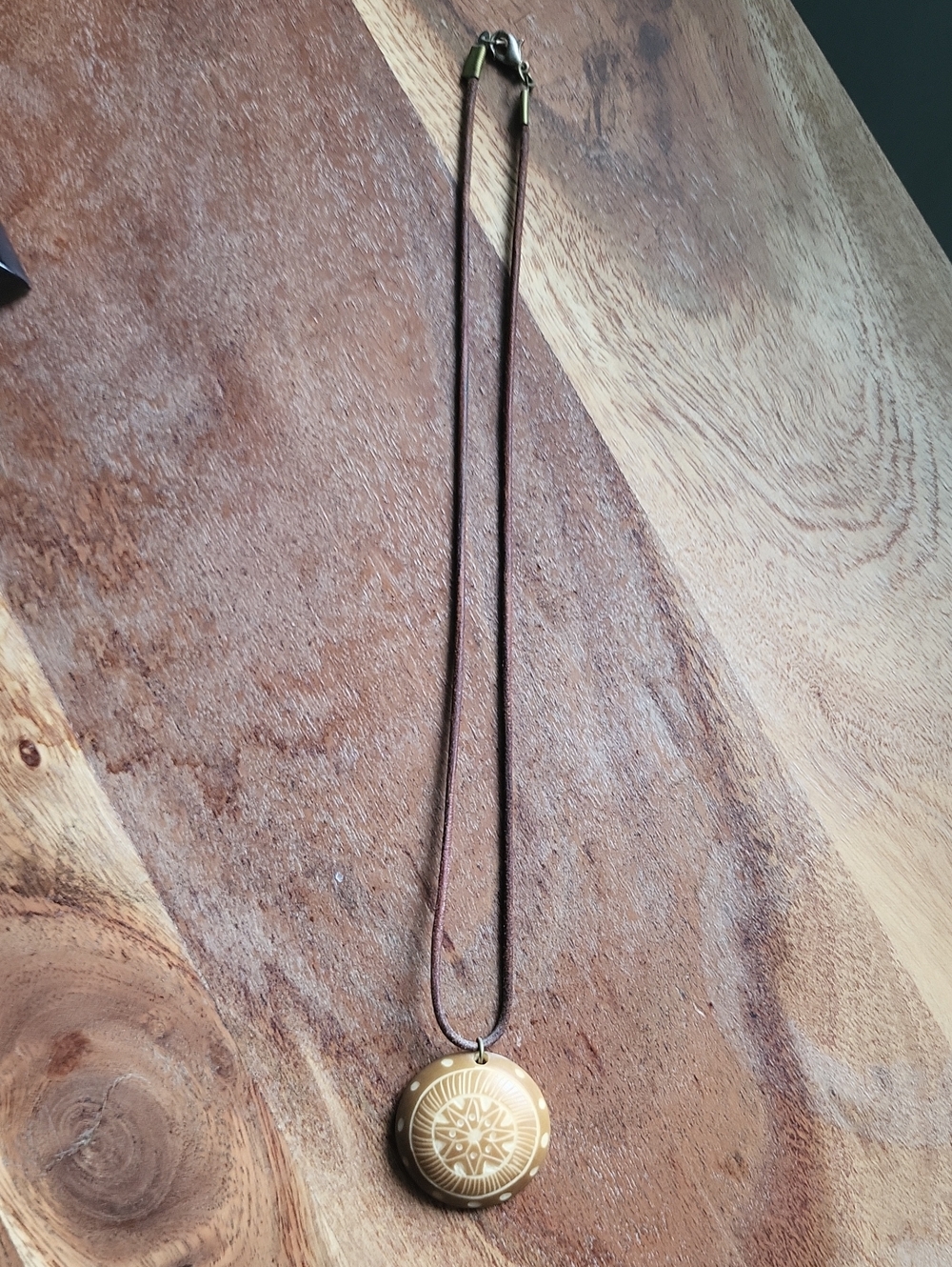 Round Carved Necklace - Women Jewelry